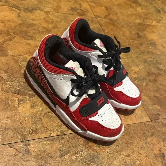 Kids Nike Air Jordan Red and White Sneakers size 11 - Picture 2 of 7